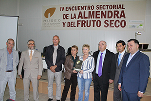 Município distingue-se no sector da amêndoa