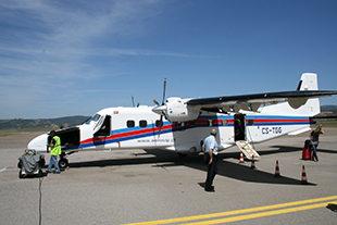 Avião para ligar Bragança ao Algarve