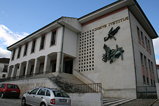 “Destruíram parte da Justiça em Portugal”