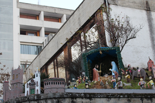 Artesão de Bragança monta presépio com cerca de 300 figuras