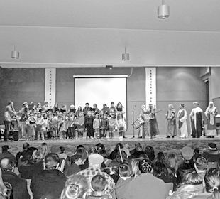 A vila de Sendim recebeu o encontro Bamos a Cantar ls Reis