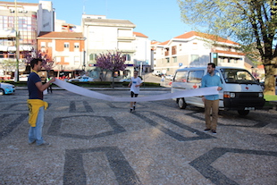 Corrida Solidária angaria alimentos para famílias carenciadas