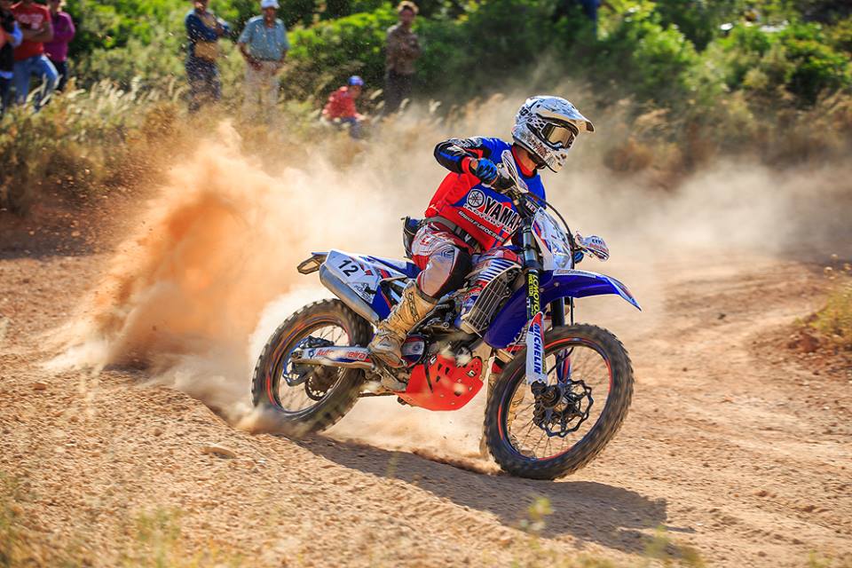 Tó Pereira lidera em TT2