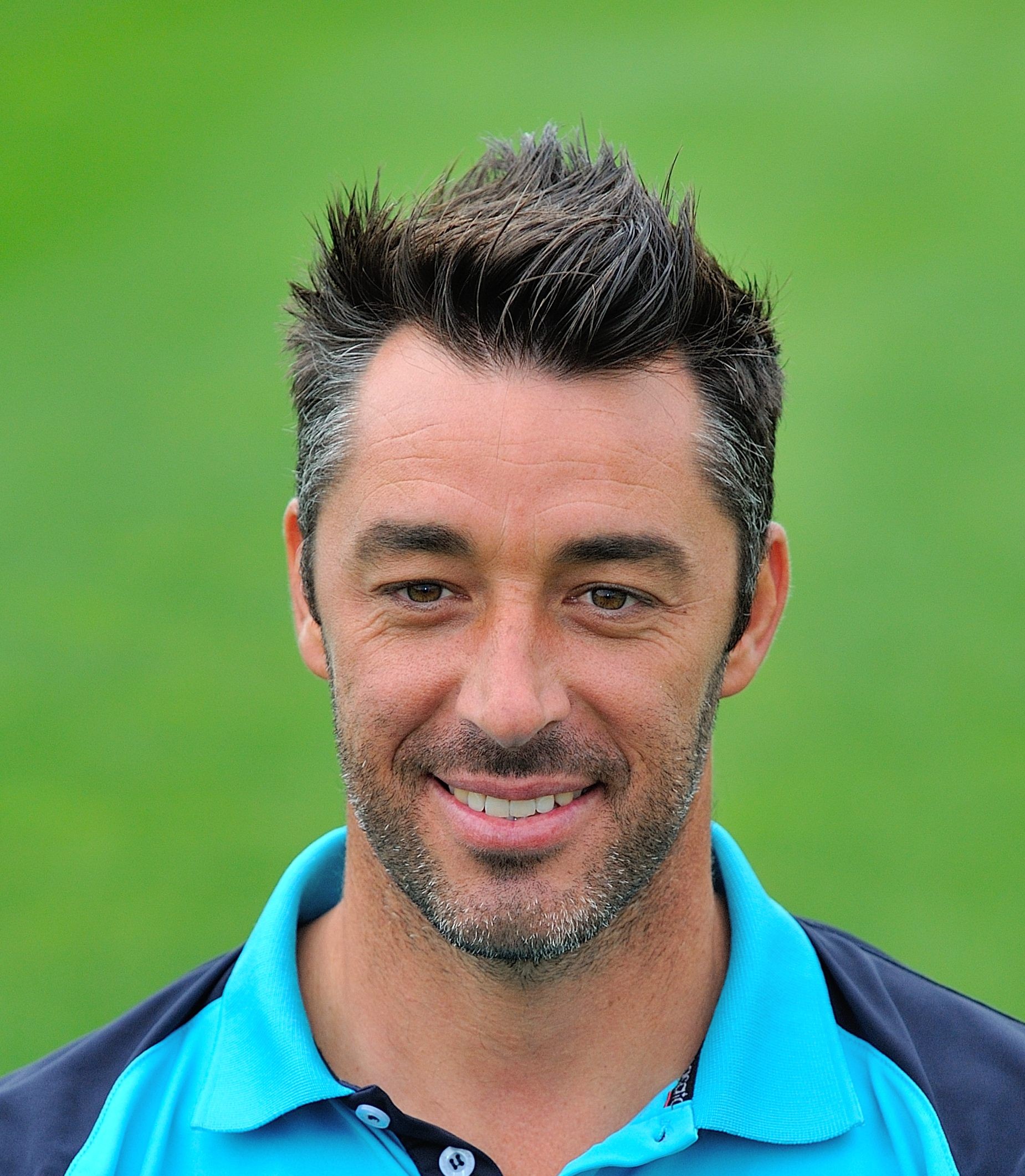 Zé Gomes ganha força nas opções para o comando técnico do GDB