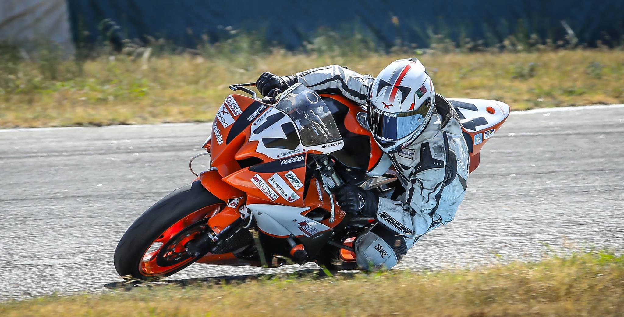 Irmãos Costa com boa performance em Braga