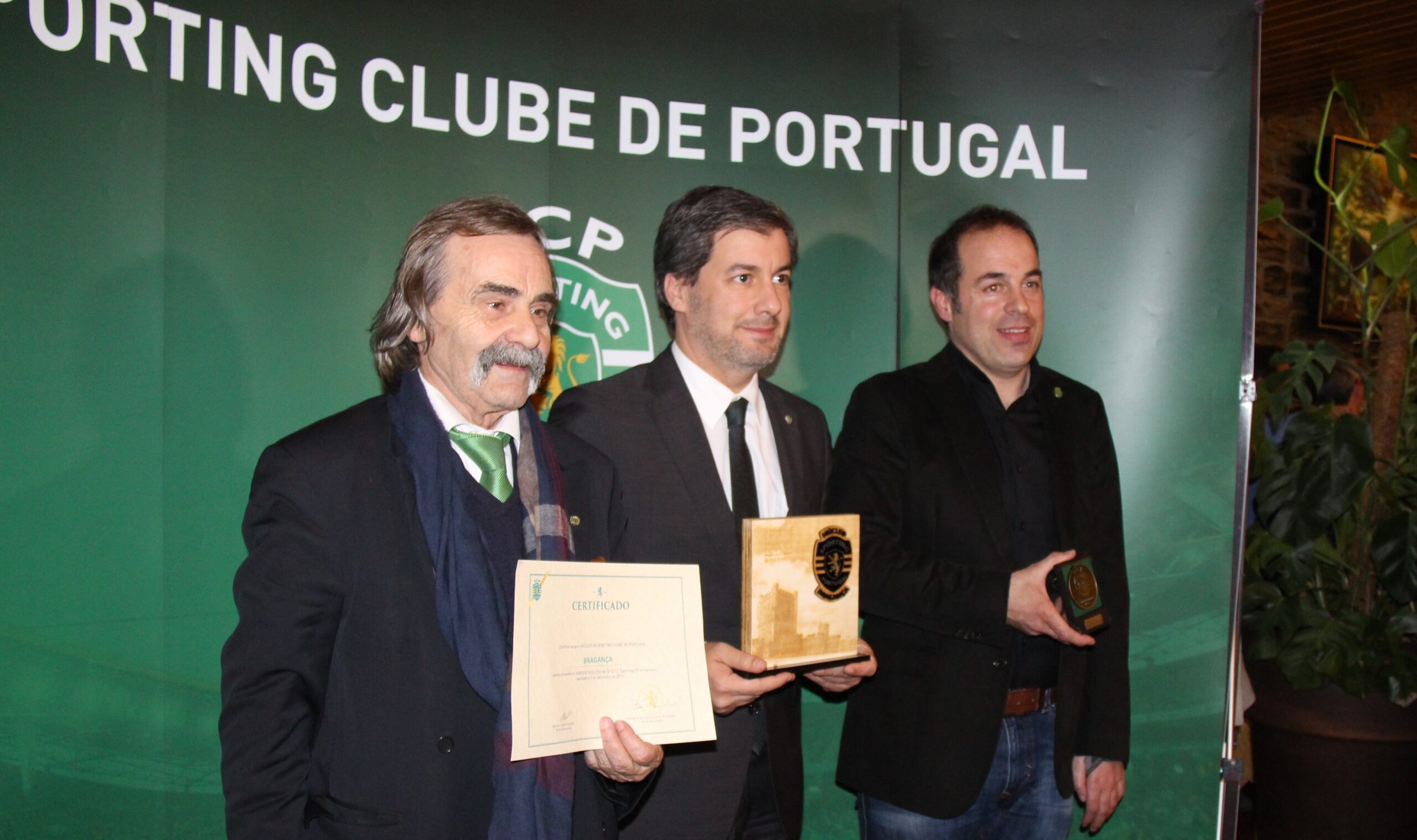 Líder dos leões recebido em Bragança por cerca de duas centenas de sportinguistas