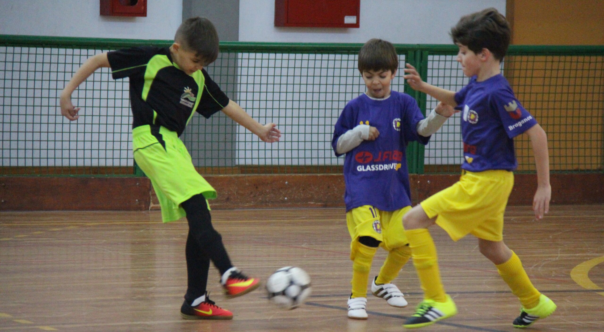 Paulo Carvalho decisivo na vitória expressiva
