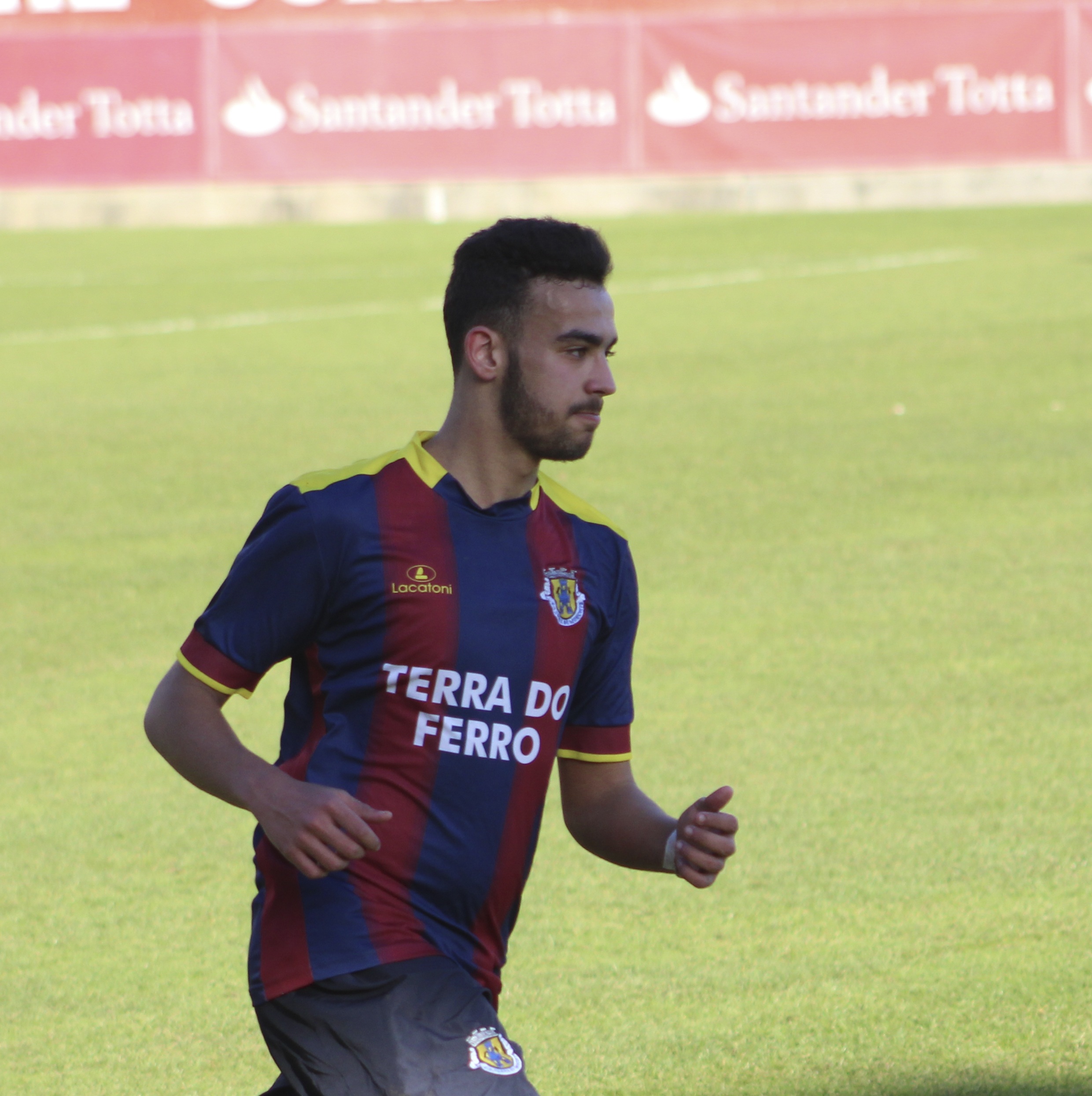 Damasceno desperta interesse de outros emblemas