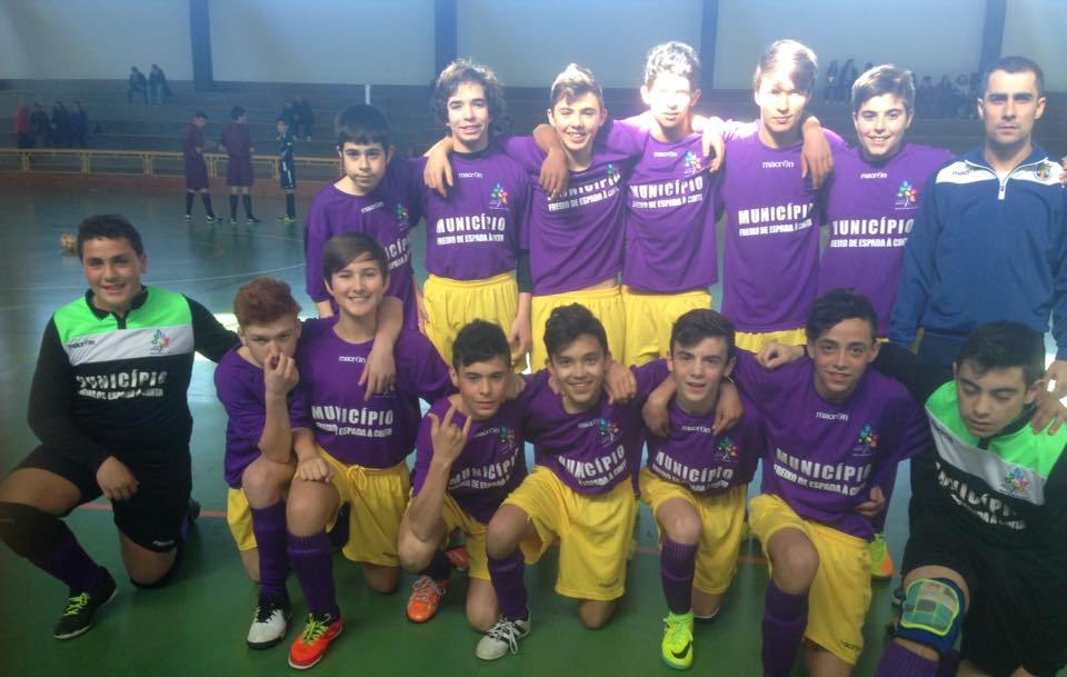 CASC Freixo a um jogo do título