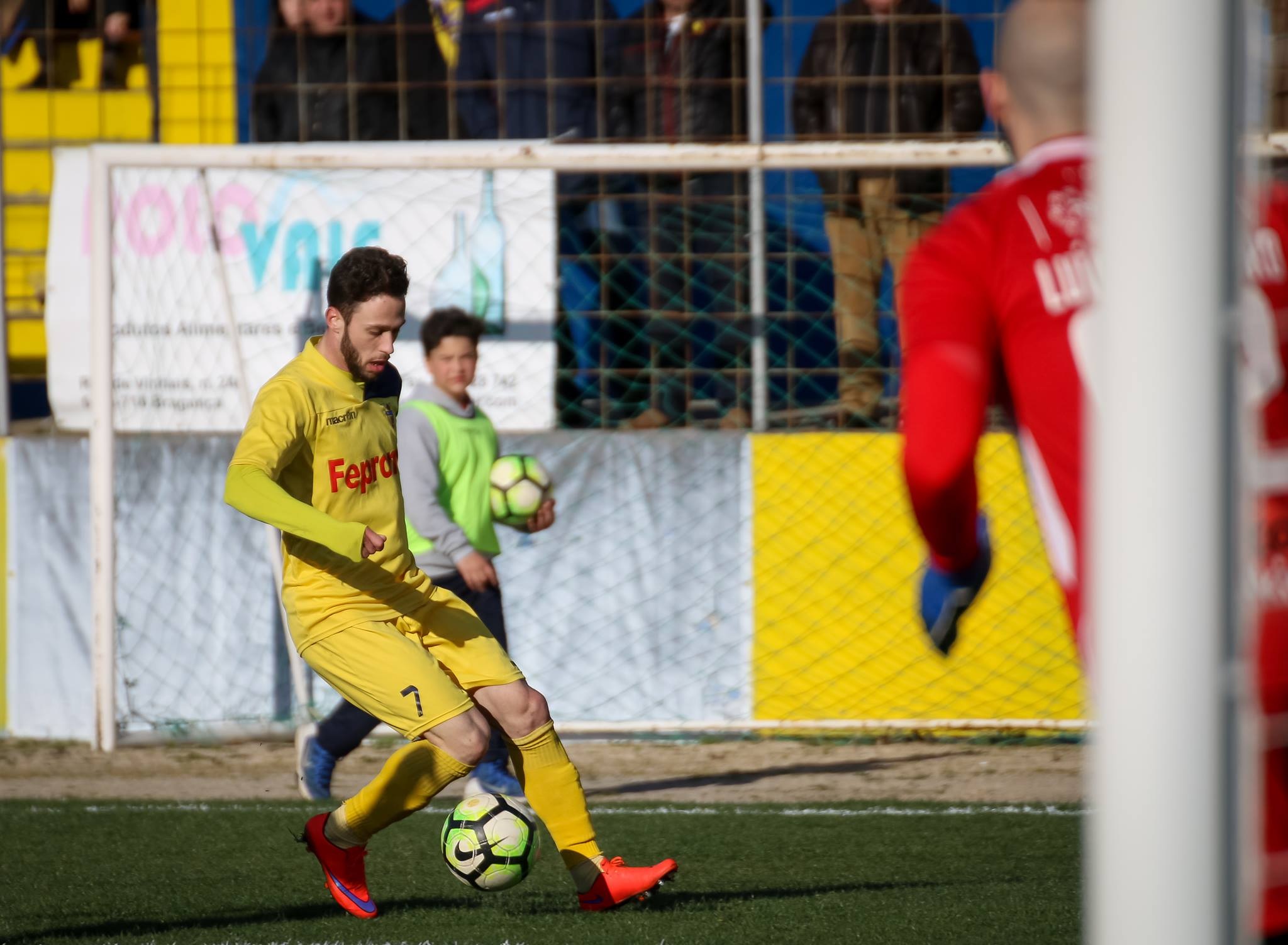 André David estreou-se com um empate