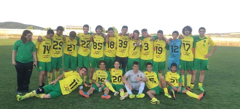 Macedo volta a sagrar-se campeão em juniores 13 anos depois