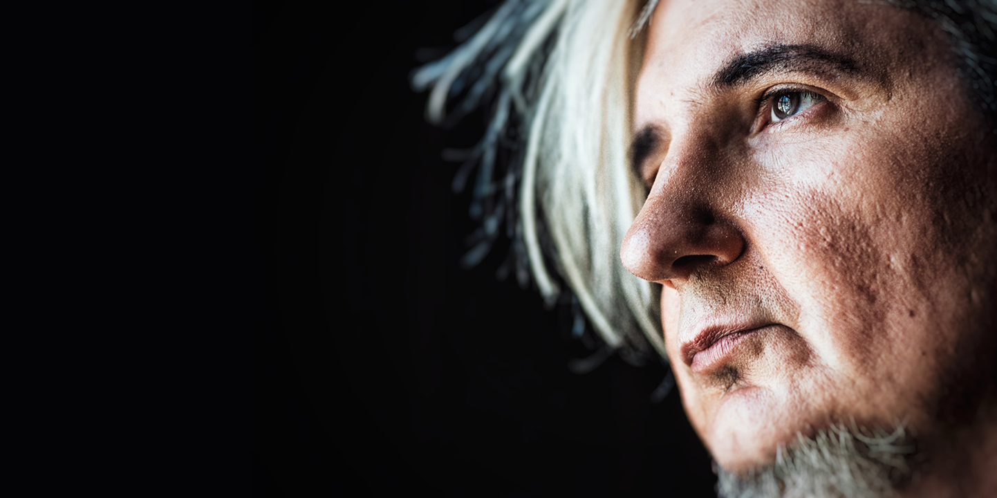 “Não me deu na cabeça ser artista, é uma questão inerente à minha própria existência”