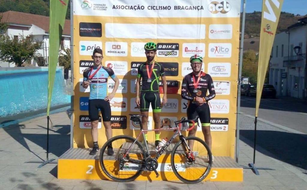 Octávio Aires mais perto do título