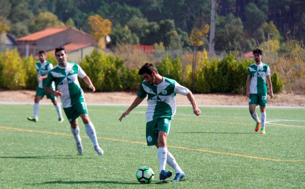 Argozelo com queixas da arbitragem
