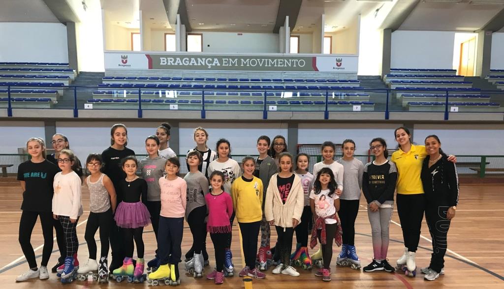 60 atletas no estágio de patinagem do Clube Académico de Bragança