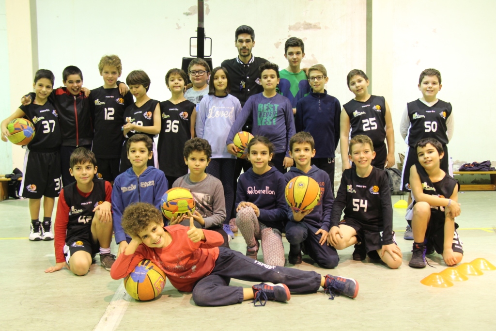 Estrelas, S.C. Mirandela e Macedense mantêm vivo o basquetebol no distrito de Bragança