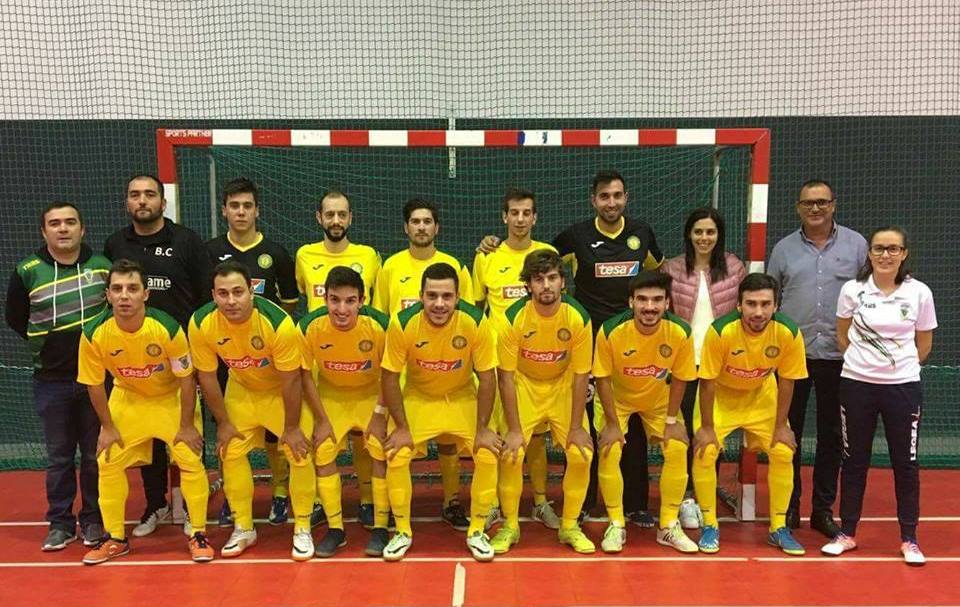 Macedense é o novo líder do distrital de futsal