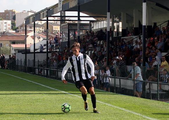 Possível saída de Mangas acautelada