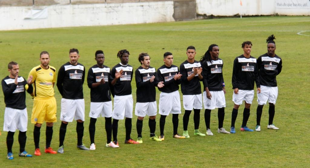 Grande penalidade e falta de pontaria desviaram Mirandela da vitória