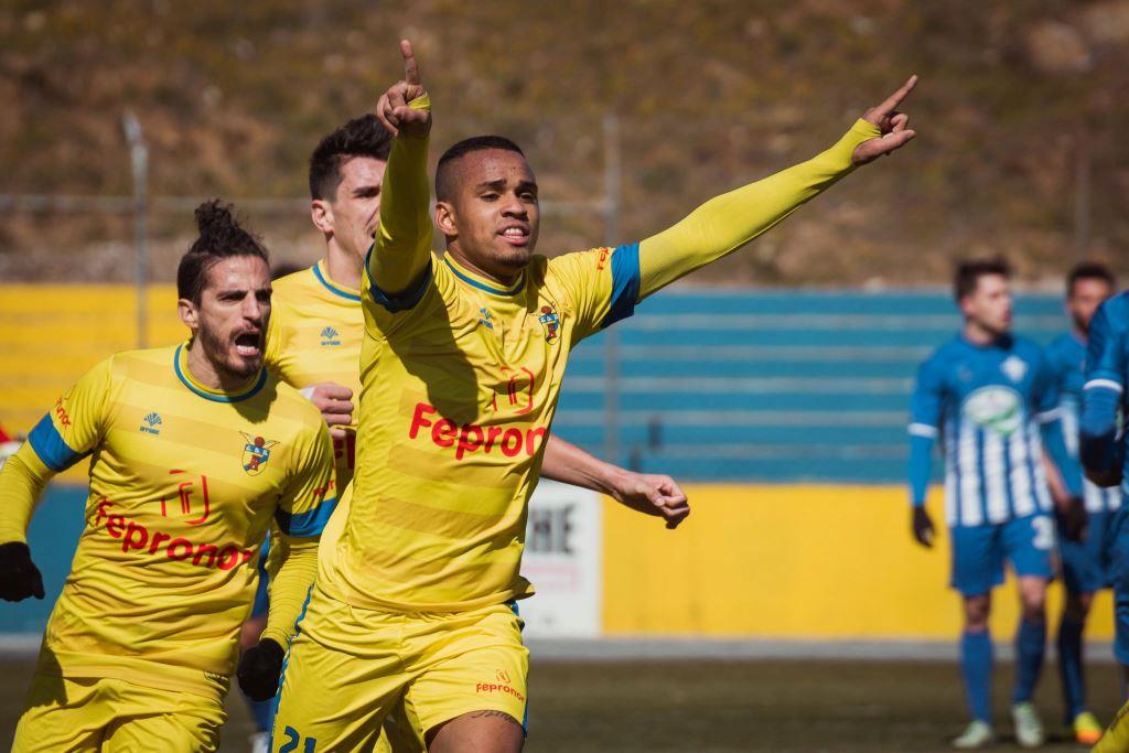 Jogo de desperdícios dá empate