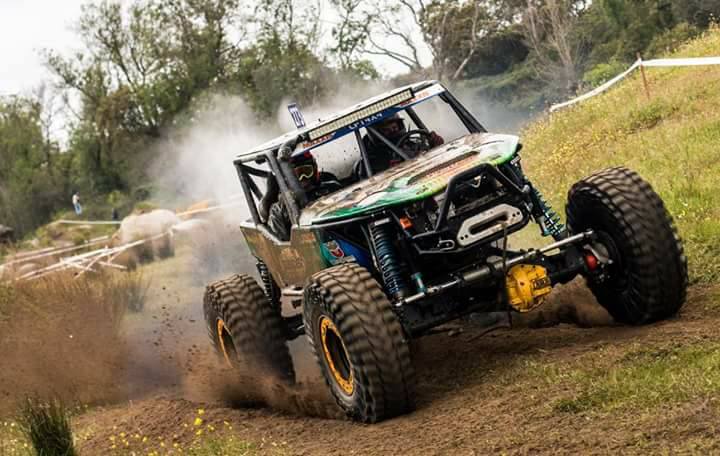Flávio Gomes e Calçada no pódio em Reguengos de Monsaraz