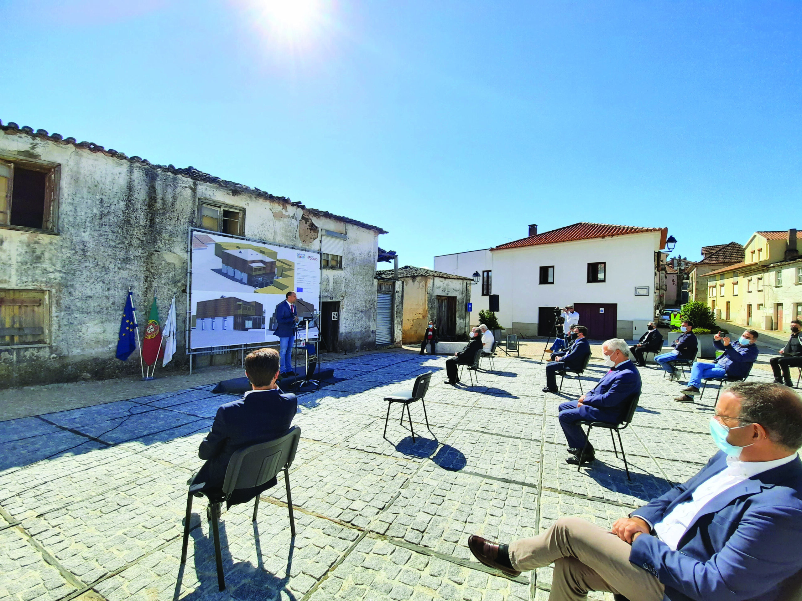 Investidos 500 mil euros para reabilitar Casa do Adro em Alfândega da Fé