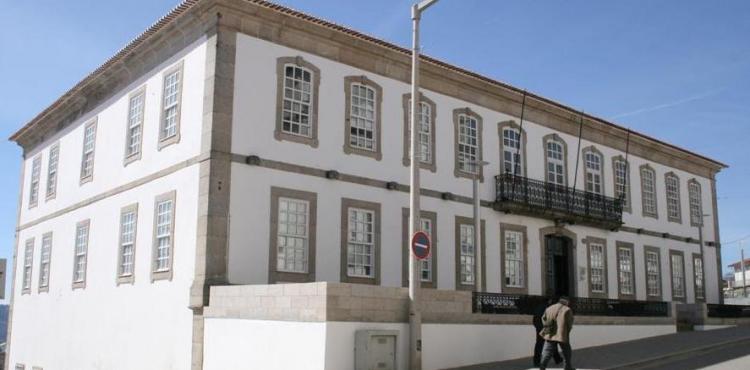 Oposição de Vinhais diz que não há dirigentes na câmara há três anos