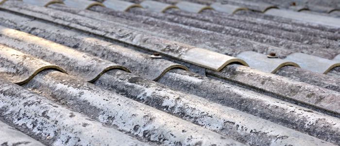 Amianto retirado de armazém junto ao hospital de Macedo de Cavaleiros