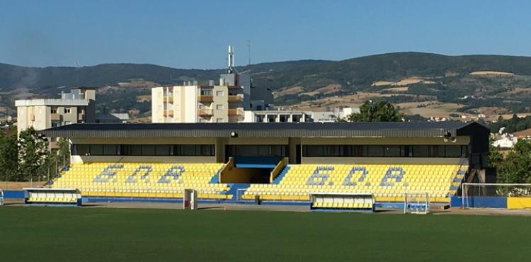 Zé Luís reforça defesa do Bragança