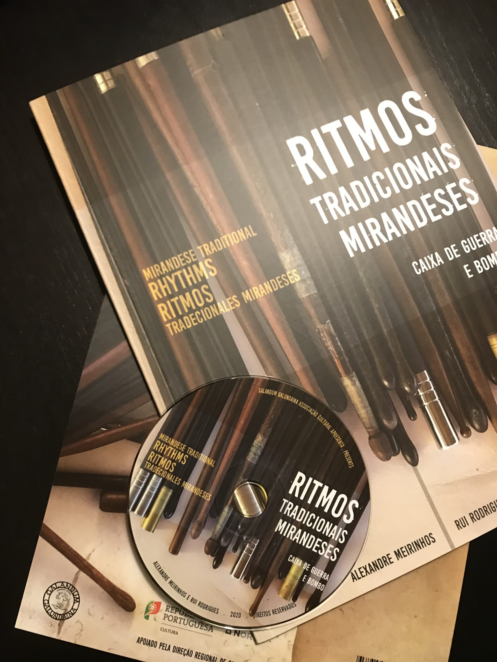 Livro faz recolha de “Ritmos Tradicionais Mirandeses” da caixa e bombo