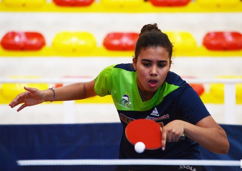 Matilde Pinto é campeão nacional de ténis de mesa em sub-15