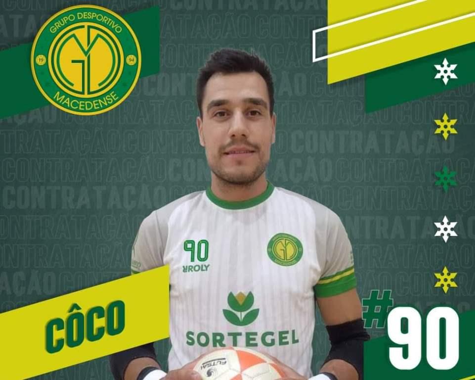Côco é reforço para a baliza do Macedense