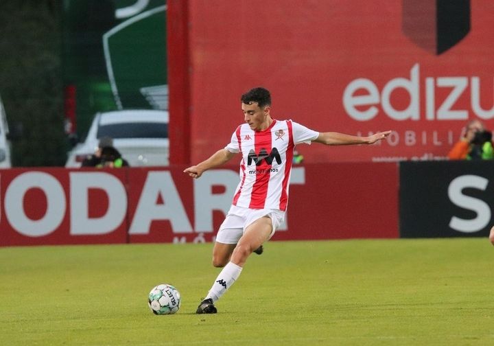 Rodrigo Ferreira cedido ao Trofense