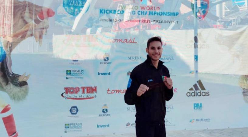 Mundial de Kickboxing: Fabrice Fernandes despediu-se da competição na primeira ronda