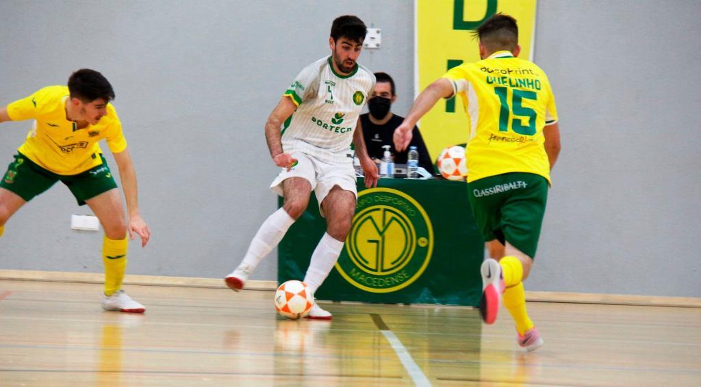 Triunfo sofrido deixa Macedense mais perto da manutenção