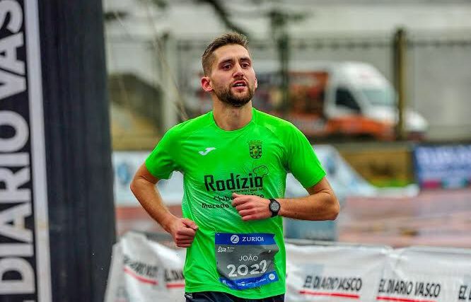 Clube Atlético de Macedo de Cavaleiros representado na segunda maratona mais antiga de Espanha