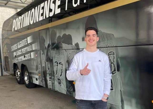 Tomás Igreja quer mostrar-se na baliza dos sub-23 do Portimonense