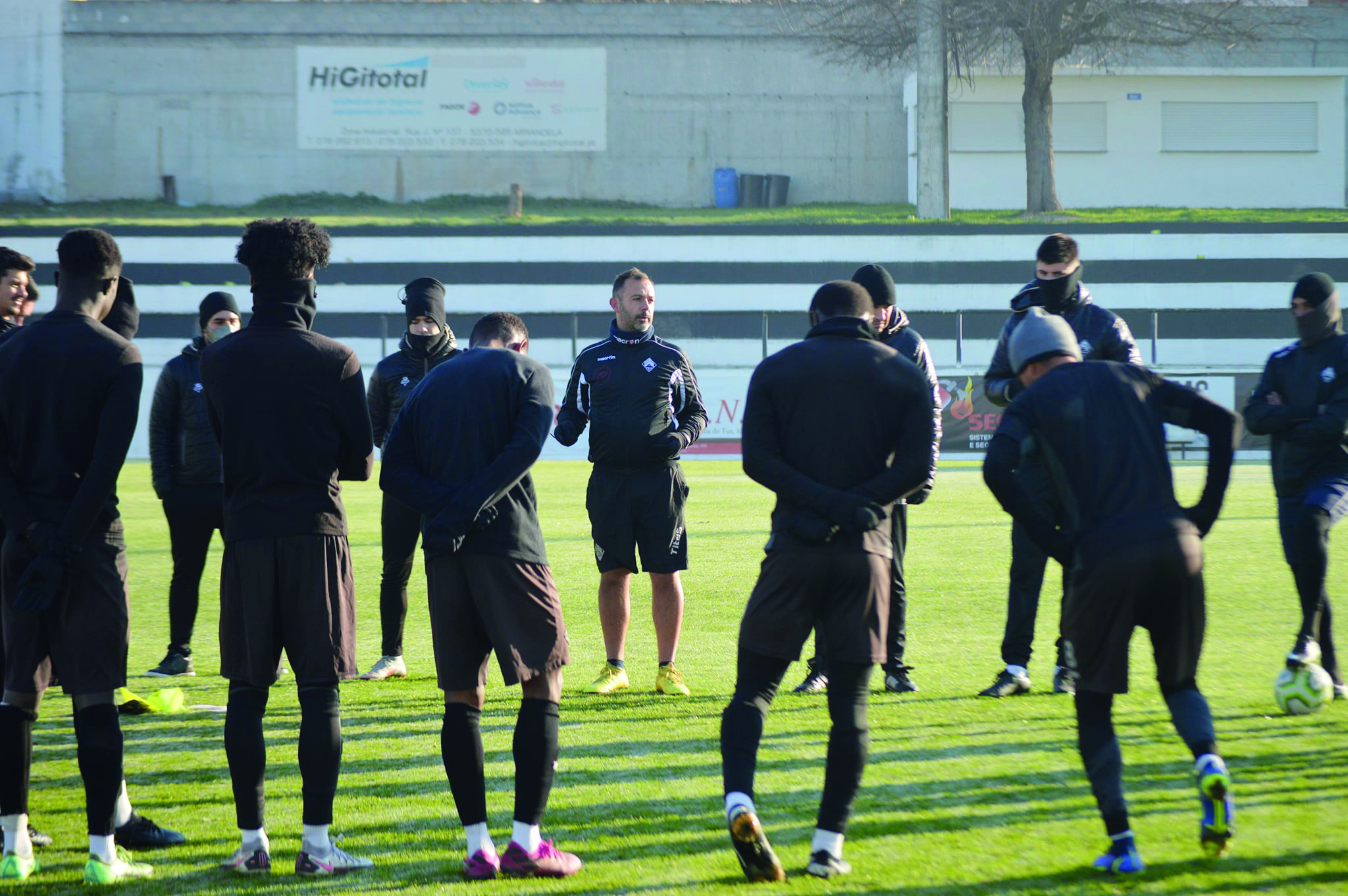 Mirandela e Macedo na corrida à manutenção a partir do próximo domingo