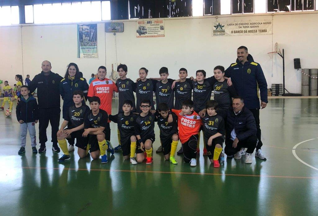 Mogadouro sagra-se bicampeão distrital de futsal em infantis