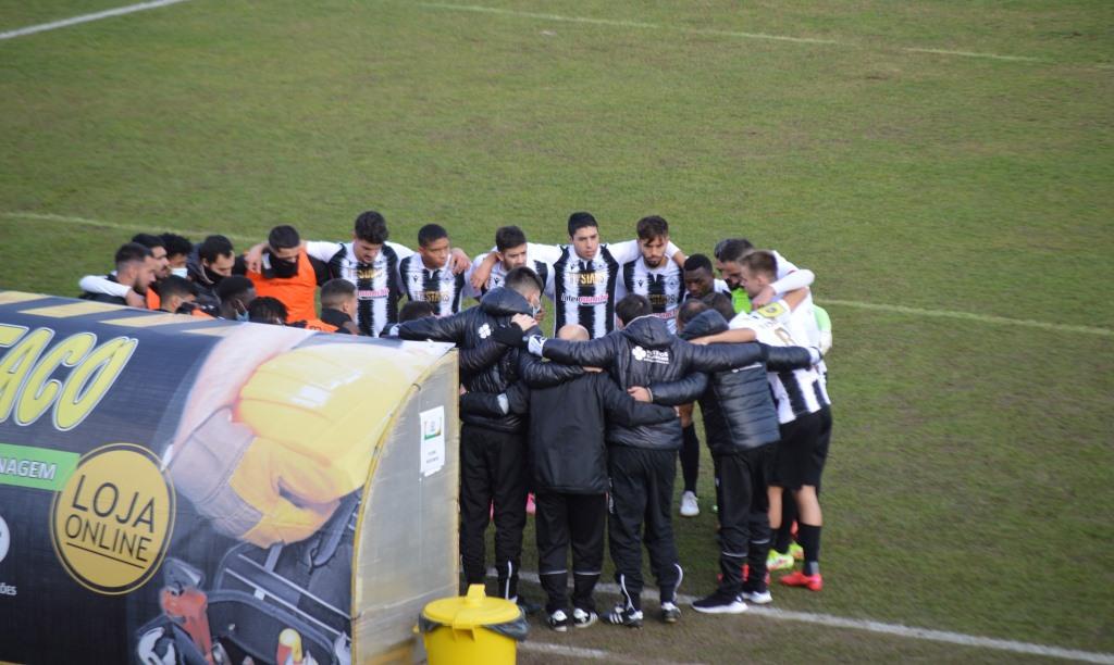 Mirandela termina época com uma vitória