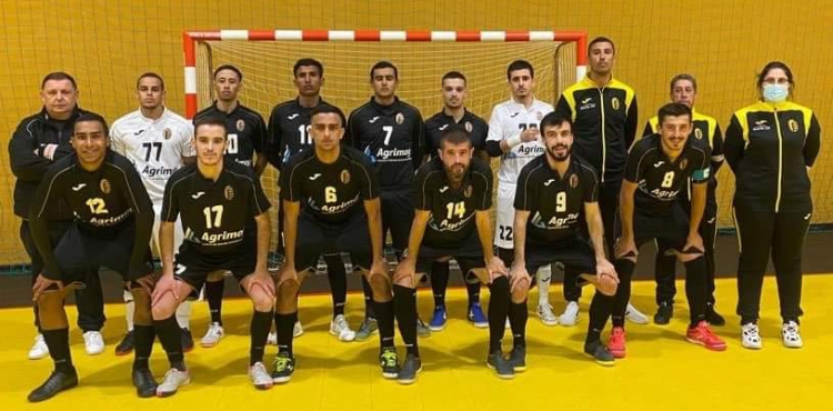 Mogadouro a um ponto da subida