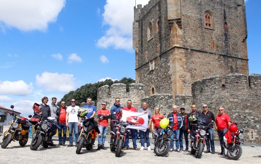 De Viana do Castelo a Bragança em Honda Monkey 125
