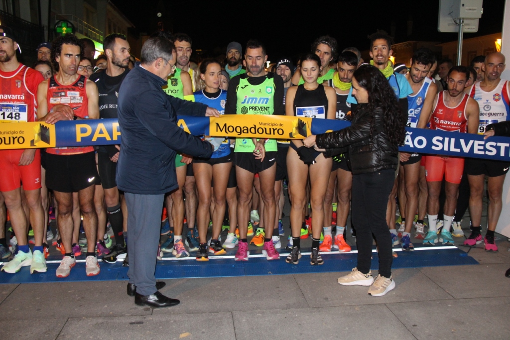 Rui Teixeira e Carla Martinho vencem 2ª Corrida São Silvestre de Mogadouro