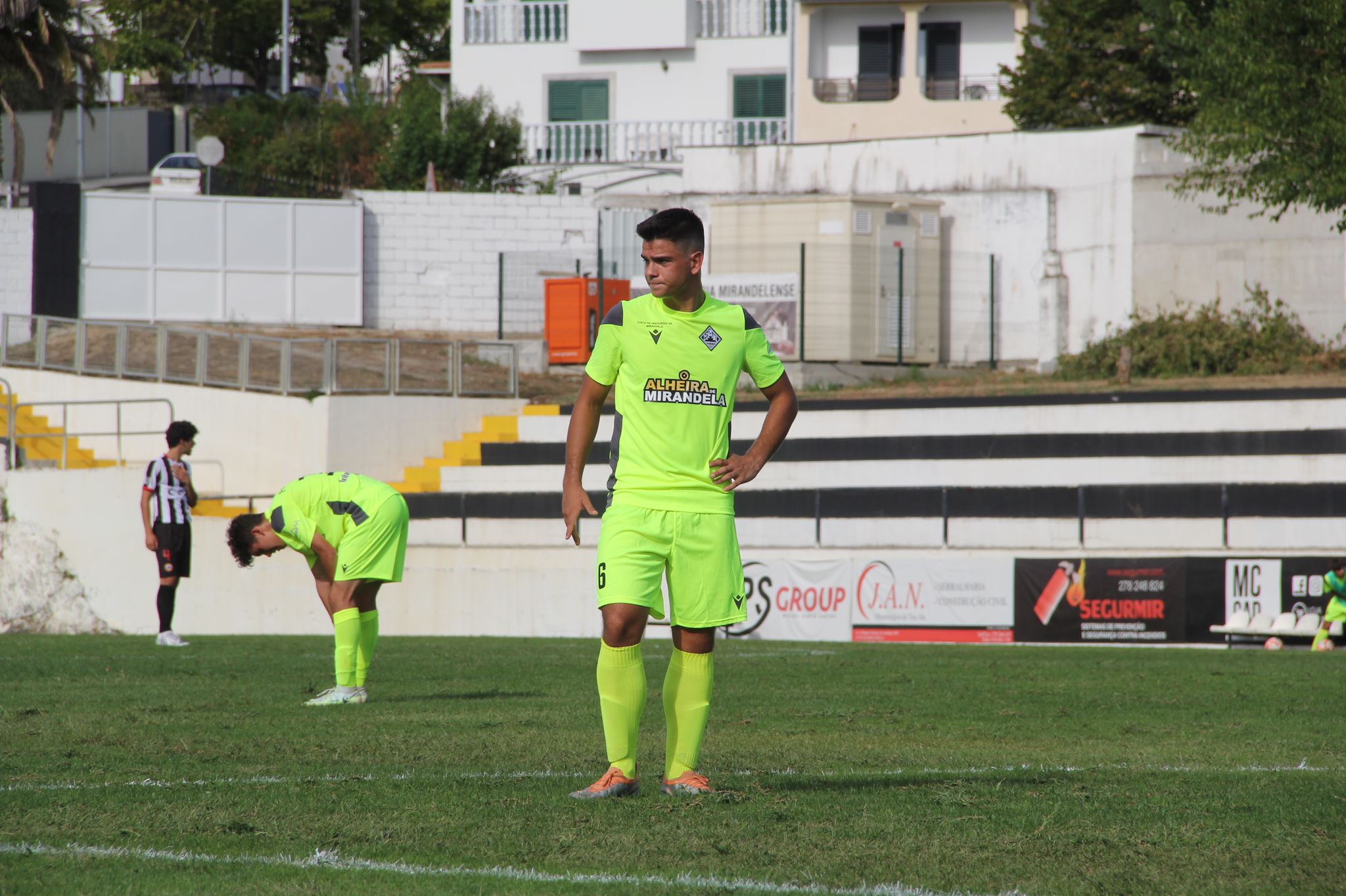 Mirandelense Pedro Santos reforça Nacional da Madeira