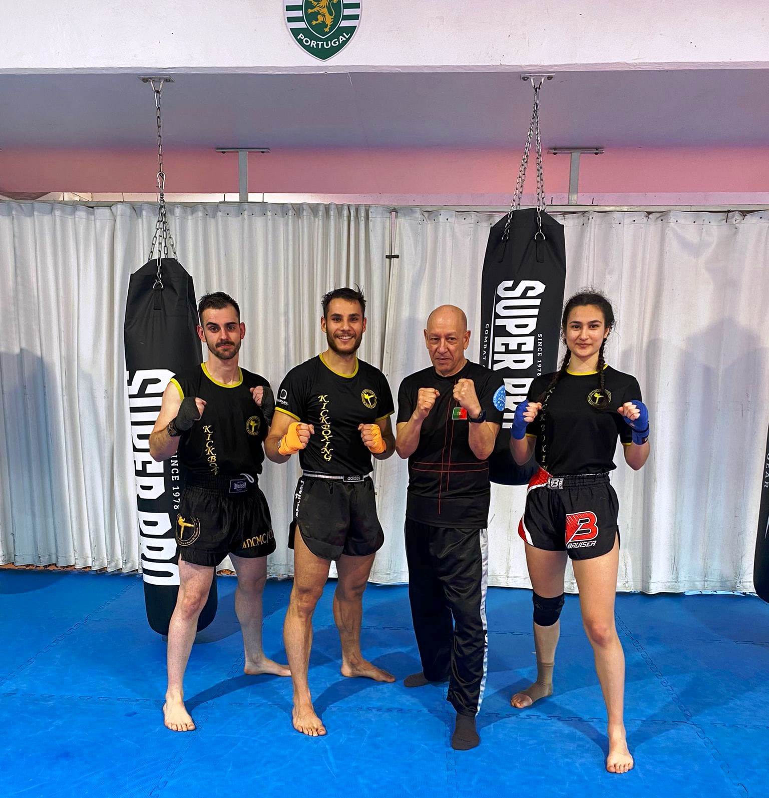 Atletas da ADCMC/CCN nos trabalhos da Selecção Nacional de Kickboxing da FNKDA