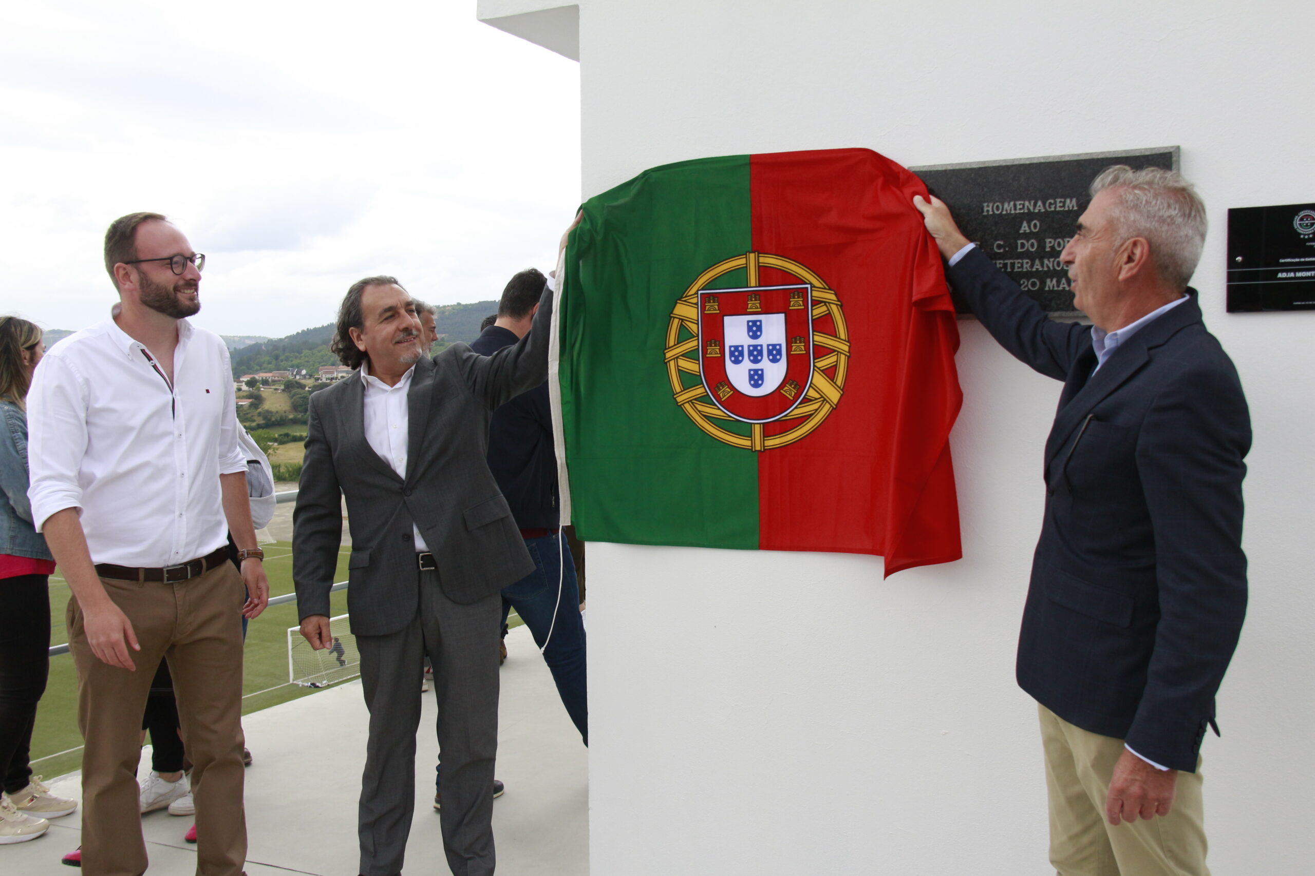 Obras de beneficiação do Municipal de Vinhais tornam o estádio mais acessível
