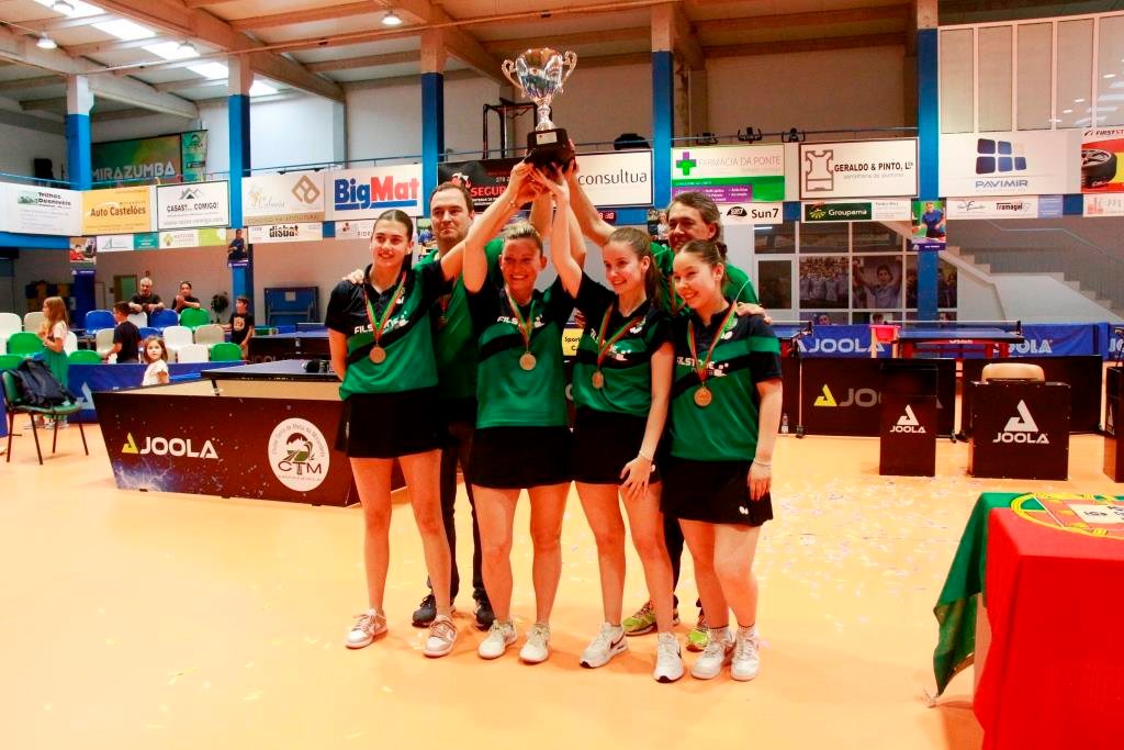 Sporting CP vence campeonato nacional feminino de ténis de mesa