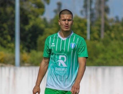 Mirandela reforça defesa com Marcos Pereira