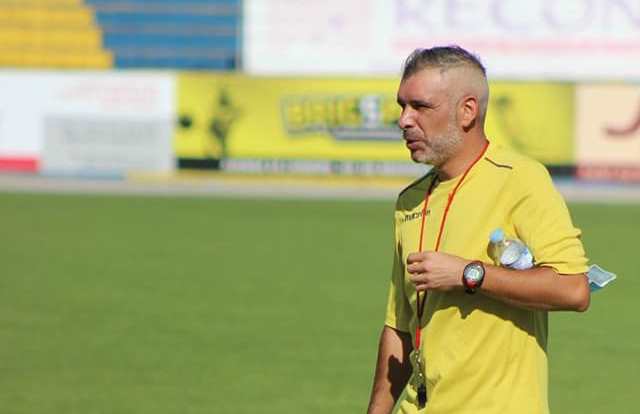 Marco Móbil é treinador do F.C. Vinhais