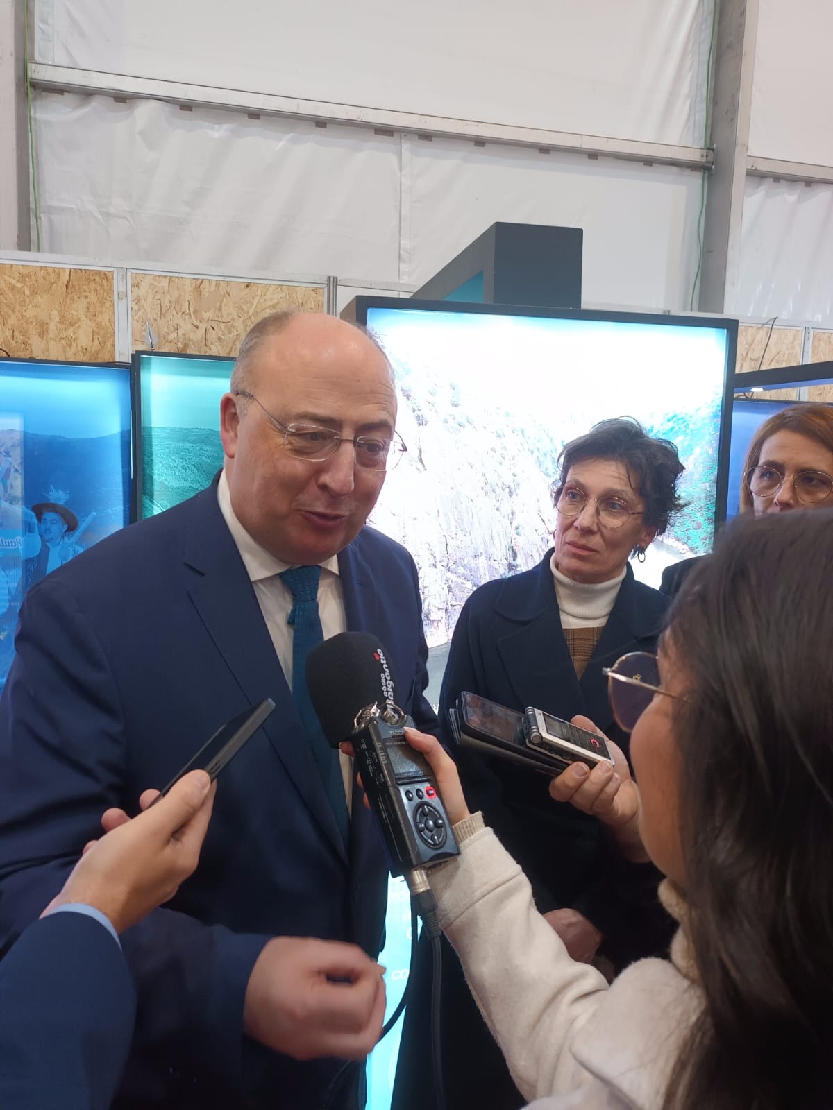 Ministro nega apoios a agricultores afetados por javalis